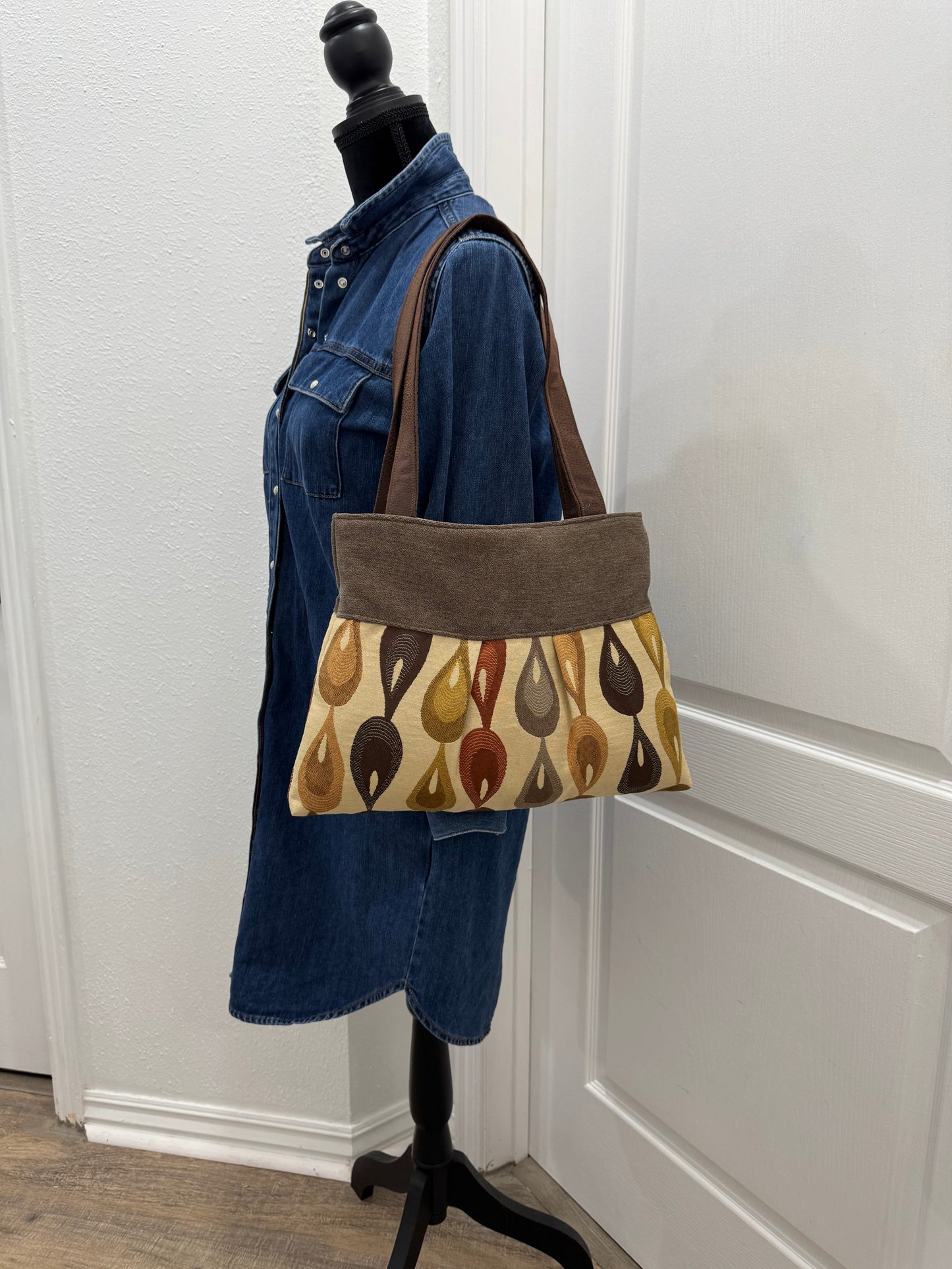 Brown and Beige Tapestry Handbag Purse Tote
