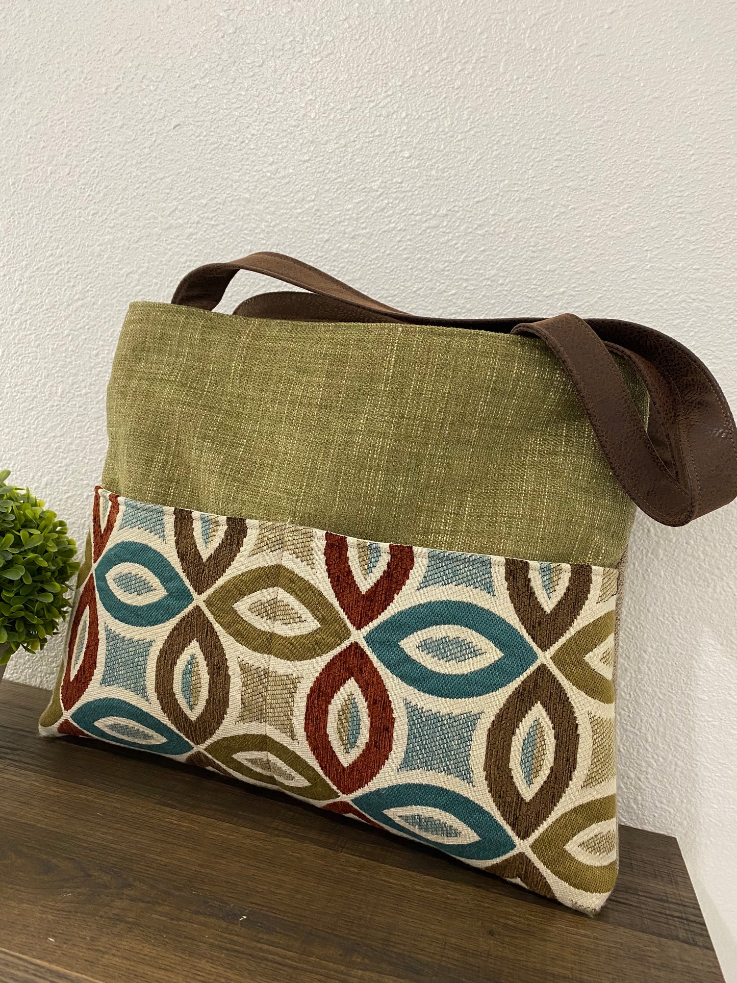 Green and Teal Tapestry Tote Handbag Purse