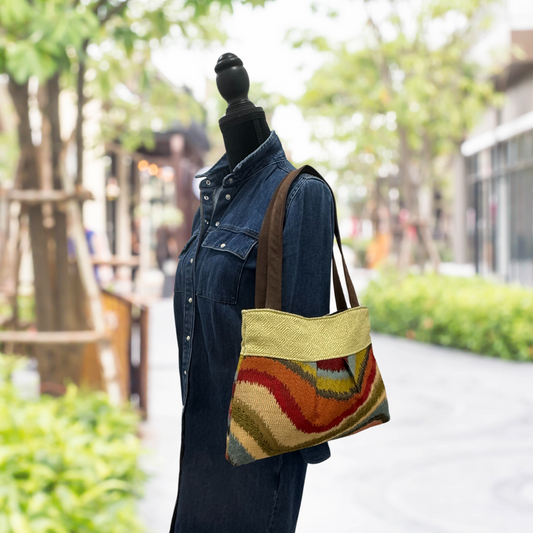 Green and Red Tapestry Wave Tote Handbag Purse